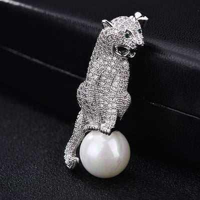 Unisex Leopard Shiny Zircon Faux Pearl Decoration Brooch