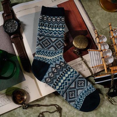 Casual Geometric Colorful Knit Cotton Crew Socks