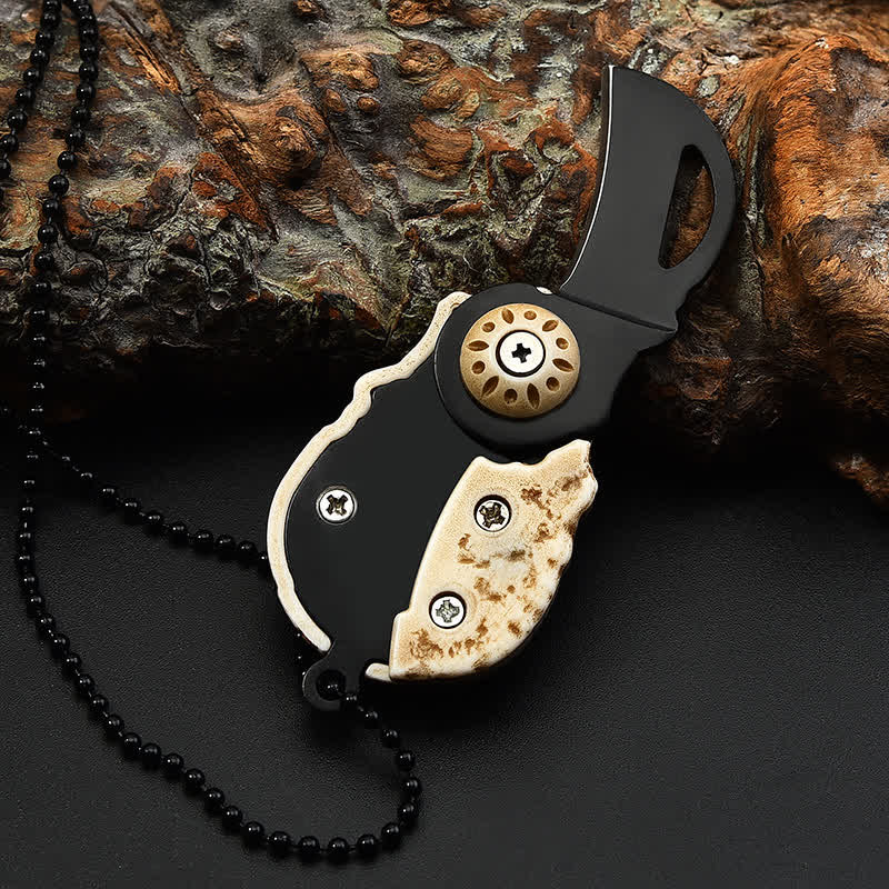 Creative Skull Mini Folding Knife Necklace Keychain With Chain