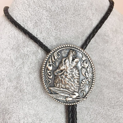 Howling Wolf Head Surrounding Leaves Bolo Tie