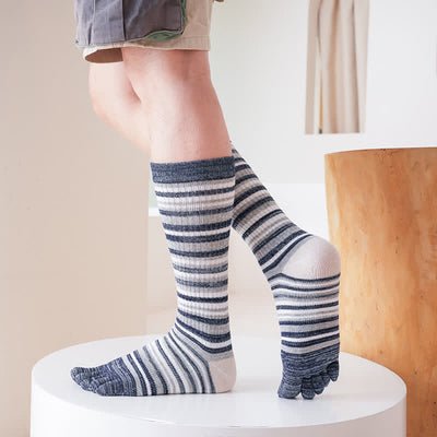 Men's Cozy Mid-Calf Colorful Striped Five Finger Socks