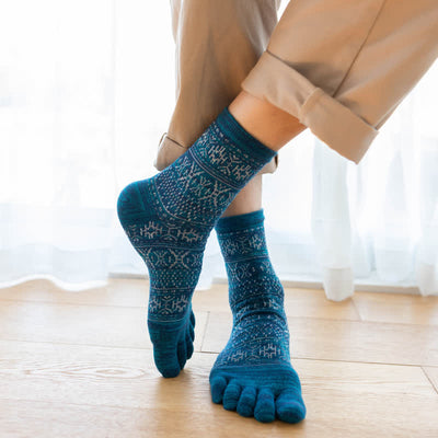 Men's Vintage Style Pattern Five Fingers Crew Socks