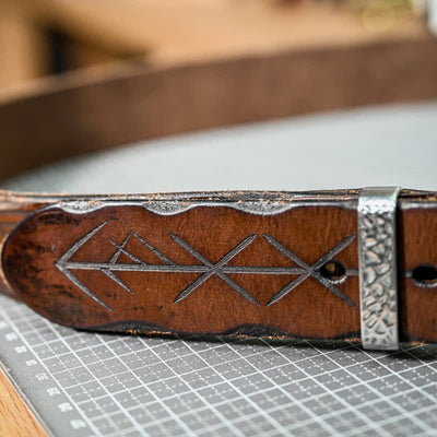 Silver Hammer Buckle Carved Arrow Pattern Leather Belt