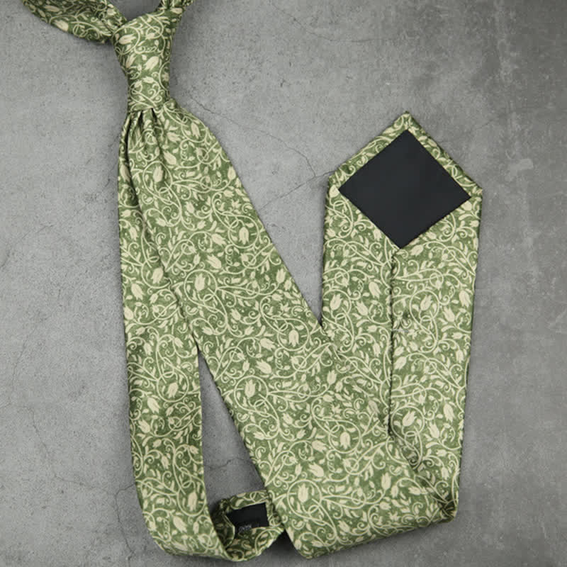 Men's Green & White Vine Floral Printed Necktie