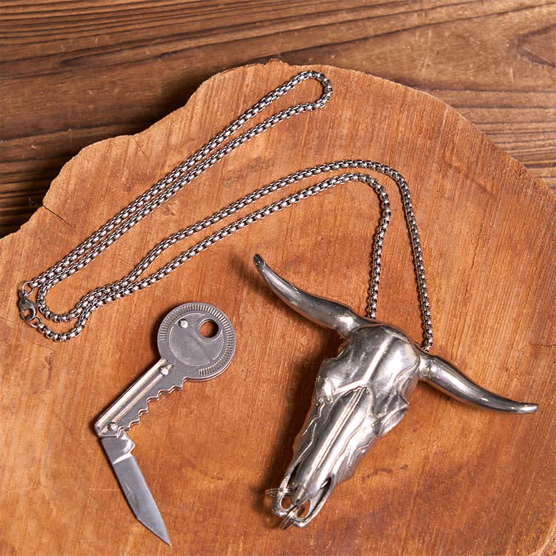 DIY Longhorn Bull Pendant Hidden Knife Key-Shaped Keychain Bundle Set