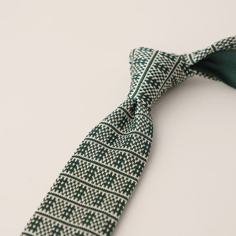 Men's Snowflake Polka Dots Pattern Knitted Necktie