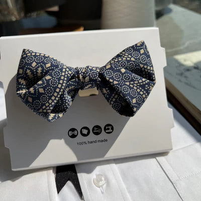 Men's Royal Floral Pattern Neutral Navy Bow Tie
