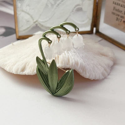 Women's Pure White Lily Of The Valley Brooch