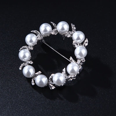 Women's Pearl Leaves Circle Brooch