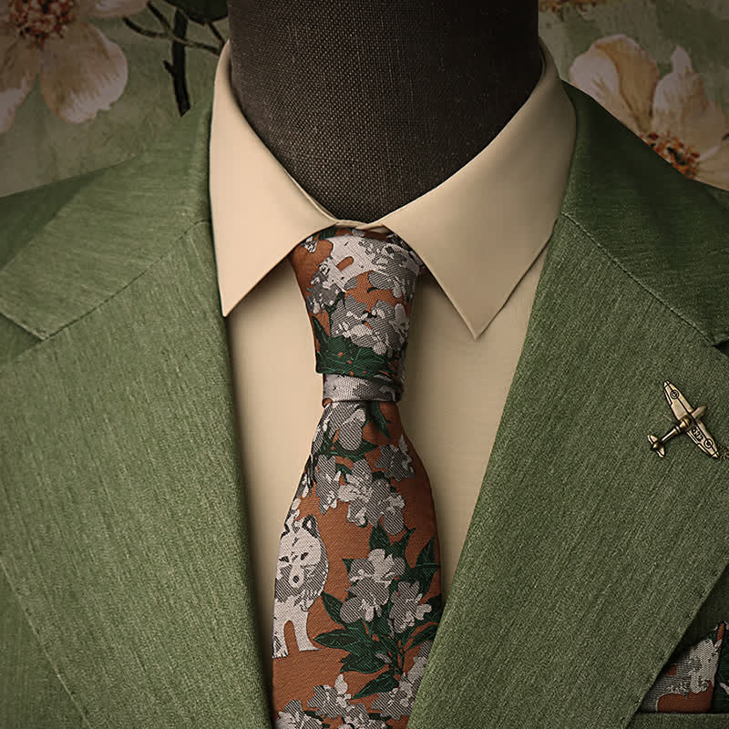 Tawny & Gray Men's Novel Wolf Botanical Necktie
