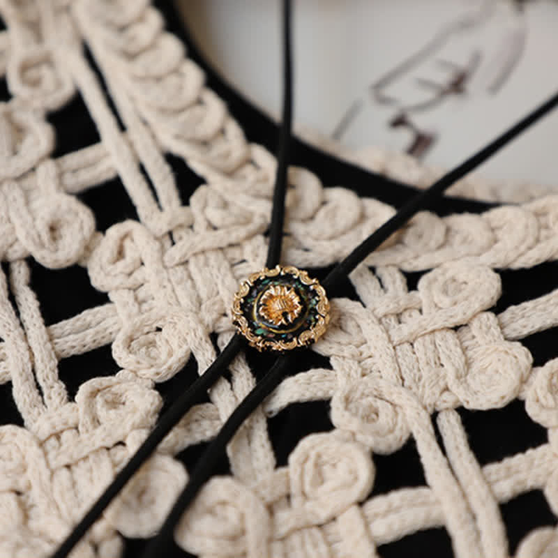 Vintage Style Gold Detailed Sunflower Bolo Tie