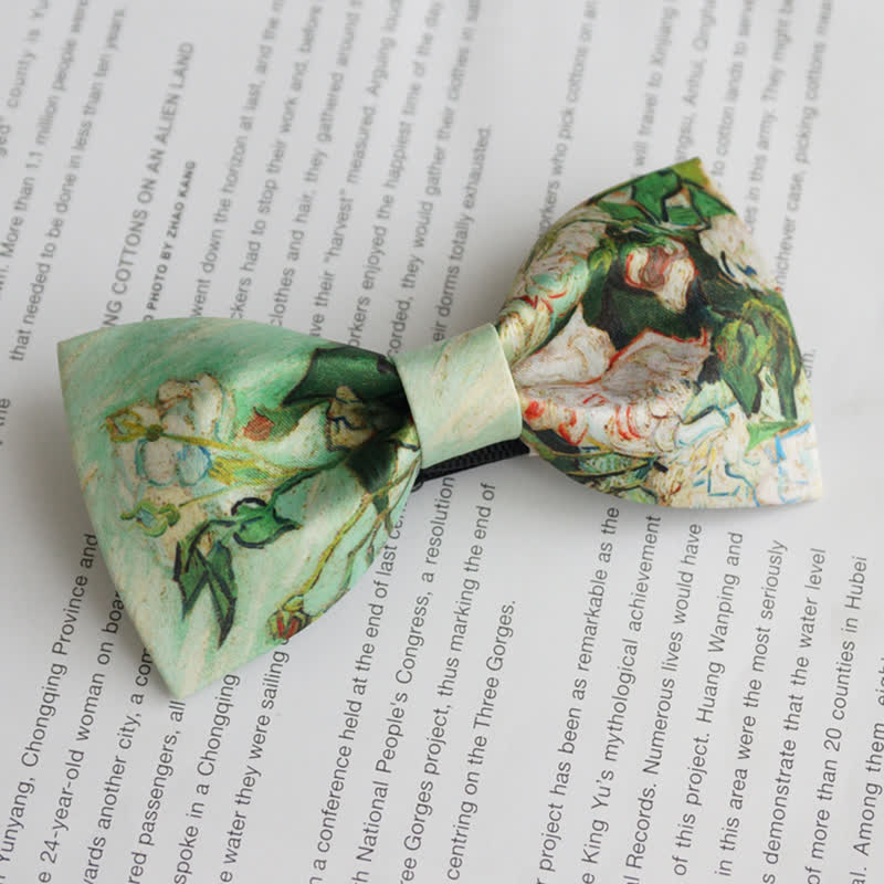 Men's Light Green White Roses Floral Bow Tie