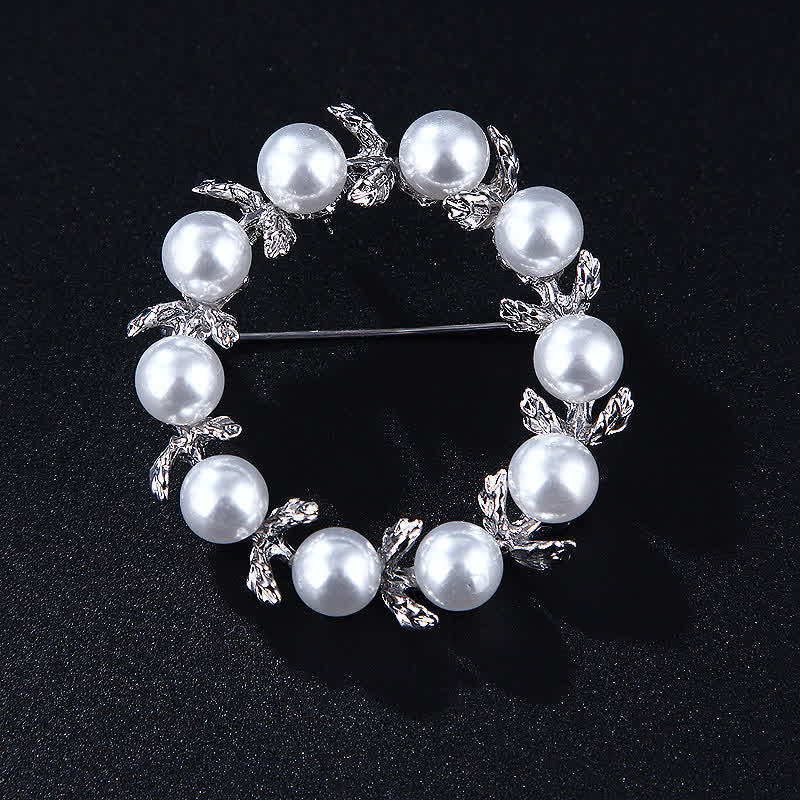 Women's Pearl Leaves Circle Brooch