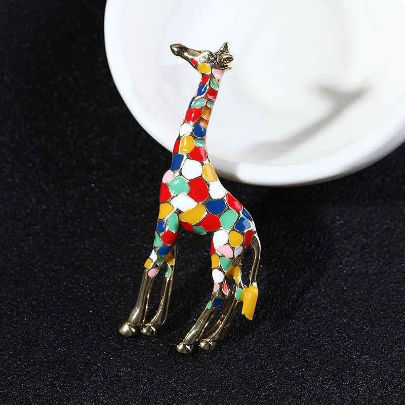 Women's Cartoon Glossy Enamel Giraffe Brooch