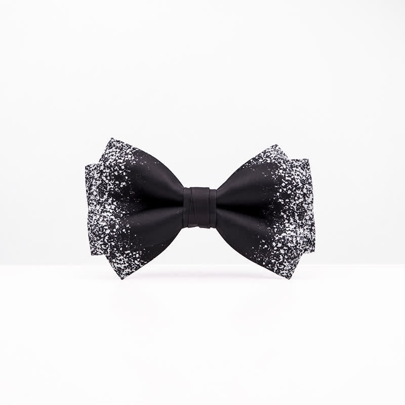 Men's Black White Resplendent Night Sky Bow Tie