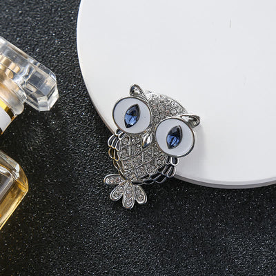 Women's Mystical Blue Eyes Owl Brooch