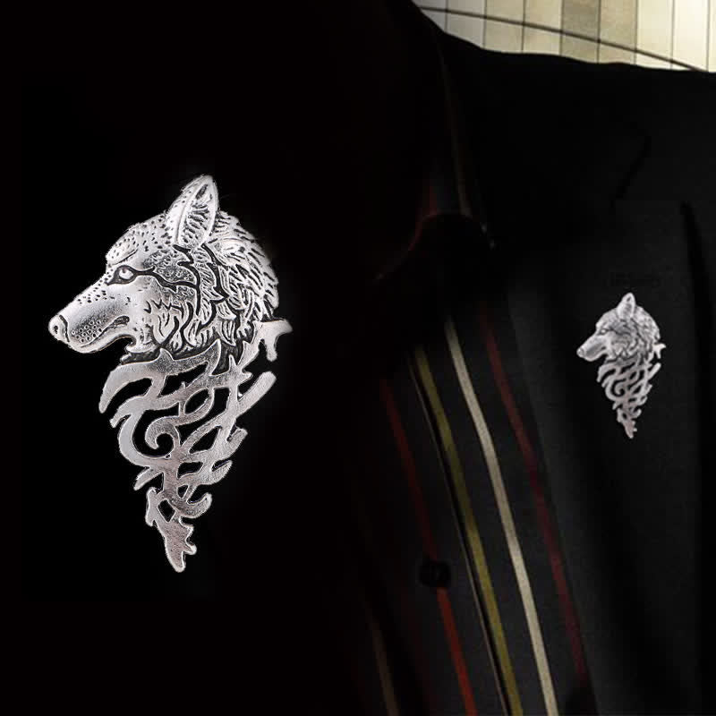 Men's Glamorous Hollow Wolf Head Brooch