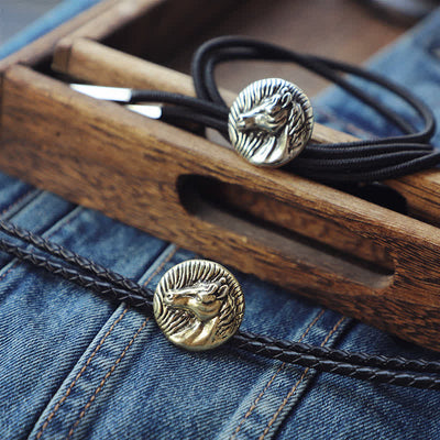 Retro Carved Horse Head Bolo Tie