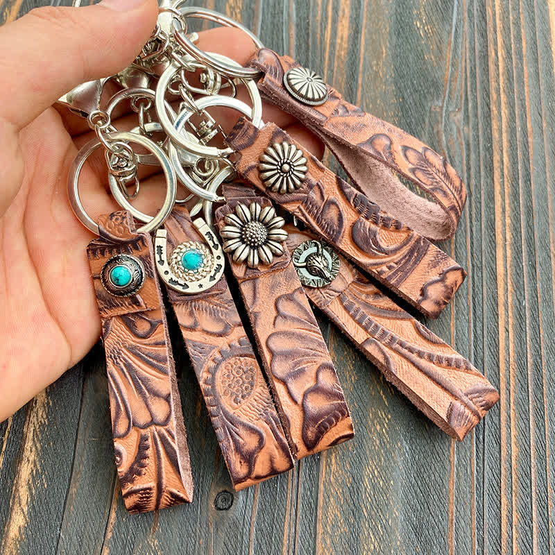 Weatern Turquoise Emboss Textured Leather Keychain