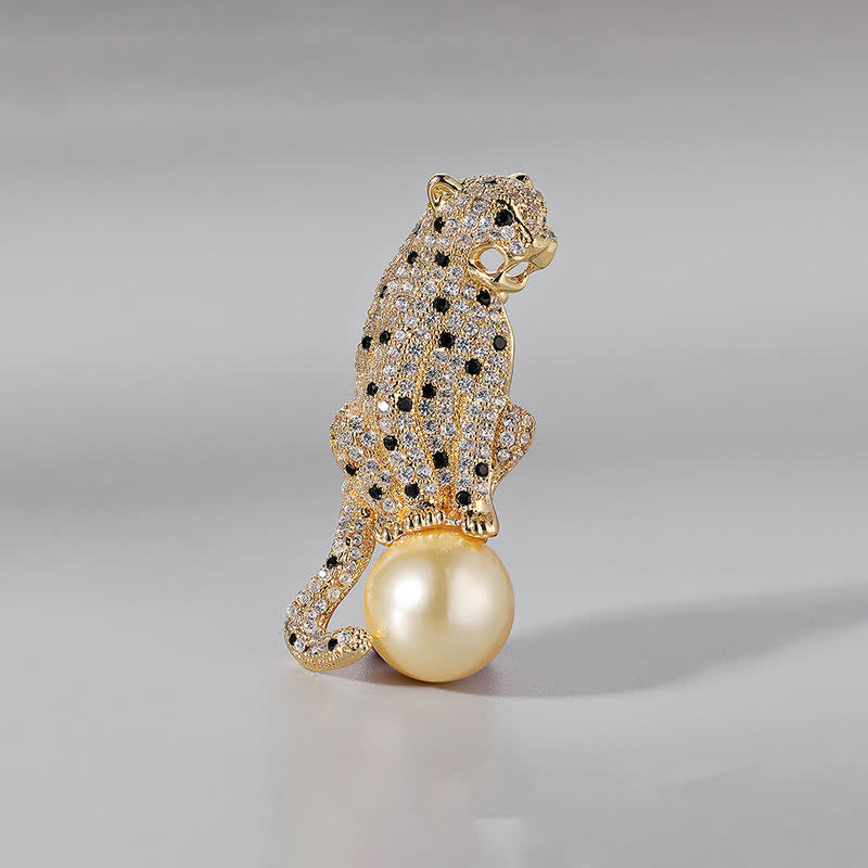 Men's Jaguar Panther Pearl Brooch