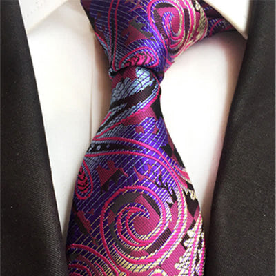 Magenta Men's Distinctive Paisley Necktie