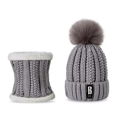 2Pcs Winter Women's Warm Pom Poms Hat